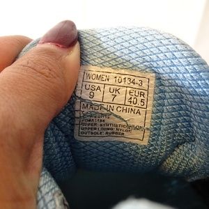 saucony hurricane 14 beige